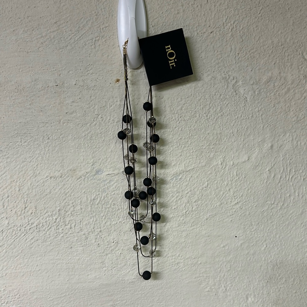 nOir Black & Gold Necklace OS
